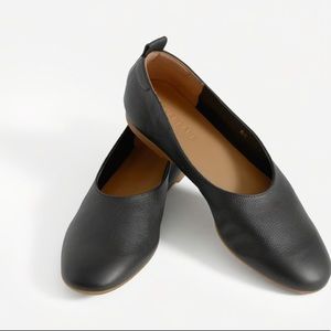 Everlane Day Glove  Black Leather Flat